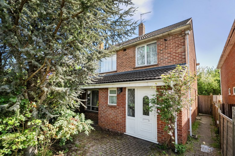 Click the photo for more details of Racton Road, Emsworth, PO10