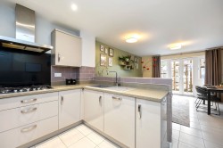 Images for Beeches Way, Faygate, RH12