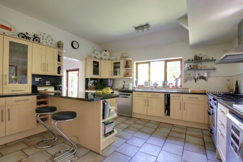 Click the photo for more details of Southampton Road, Boldre, Lymington, SO41
