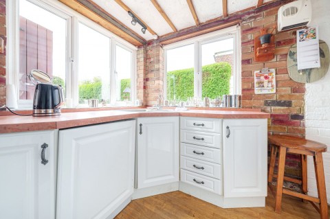 Click the photo for more details of Crawley Road, Horsham, RH12