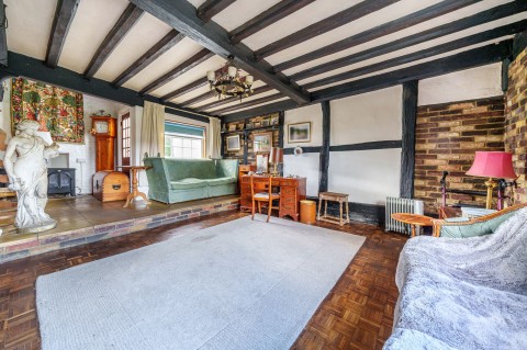 Click the photo for more details of Crawley Road, Horsham, RH12