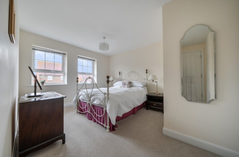 Images for Blackthorn Avenue, Felpham, PO22