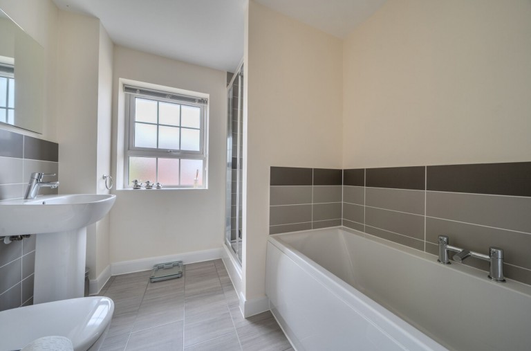 Images for Blackthorn Avenue, Felpham, PO22