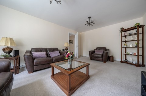 Click the photo for more details of Blackthorn Avenue, Felpham, PO22