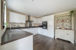 Images for Blackthorn Avenue, Felpham, PO22