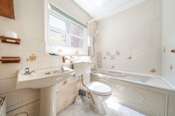 Images for Hoadlands, Petersfield, GU31