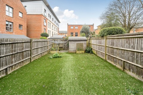 Click the photo for more details of Longley Road, Chichester, PO19