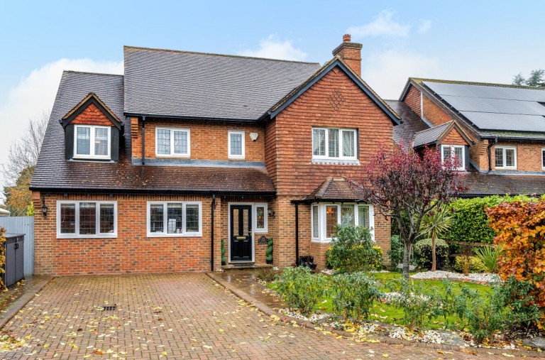 Images for Hunters Mews, Fontwell, BN18