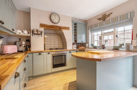 Click the photo for more details of The Street, Boxgrove, PO18