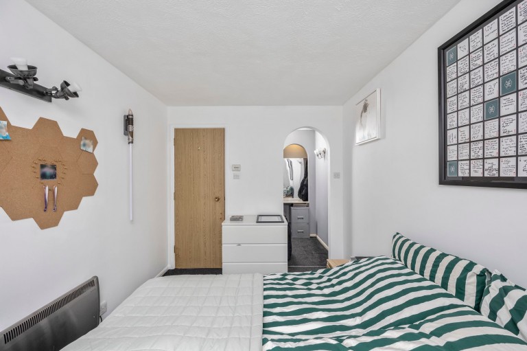 Images for Manor Fields, Horsham, RH13