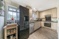 Images for Copse Road, Haslemere, GU27