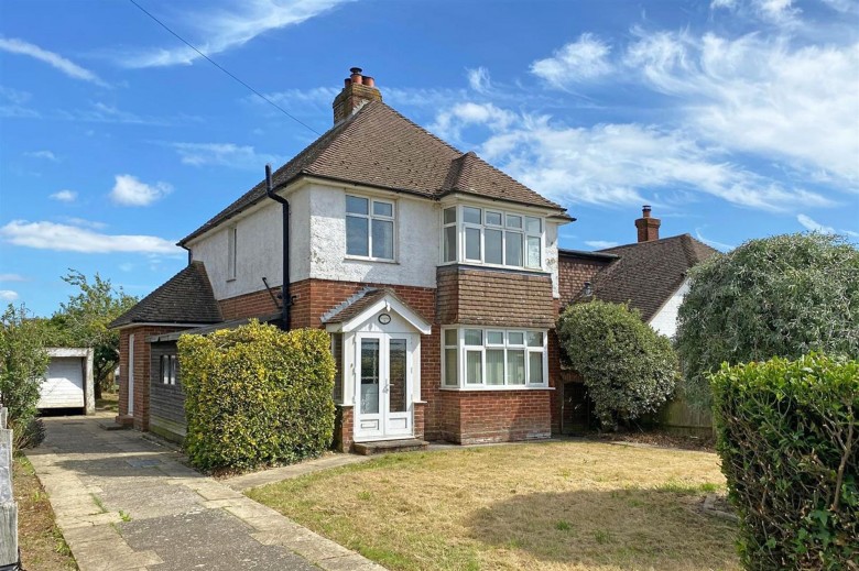 Click the photo for more details of Blackboy Lane, Fishbourne, PO18