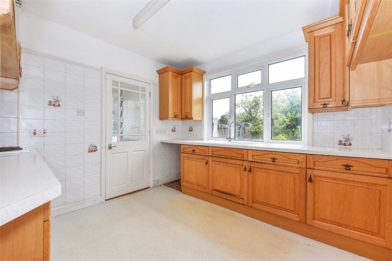 Images for Blackboy Lane, Fishbourne, PO18