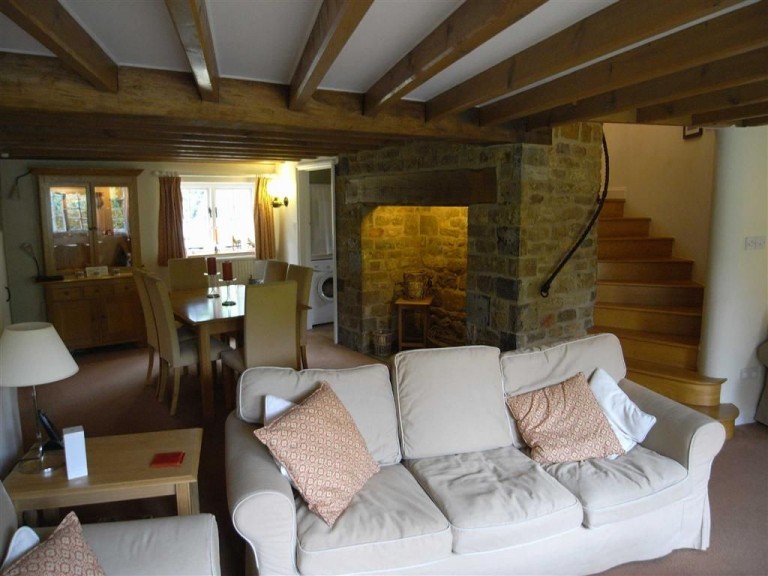Images for Wroxton