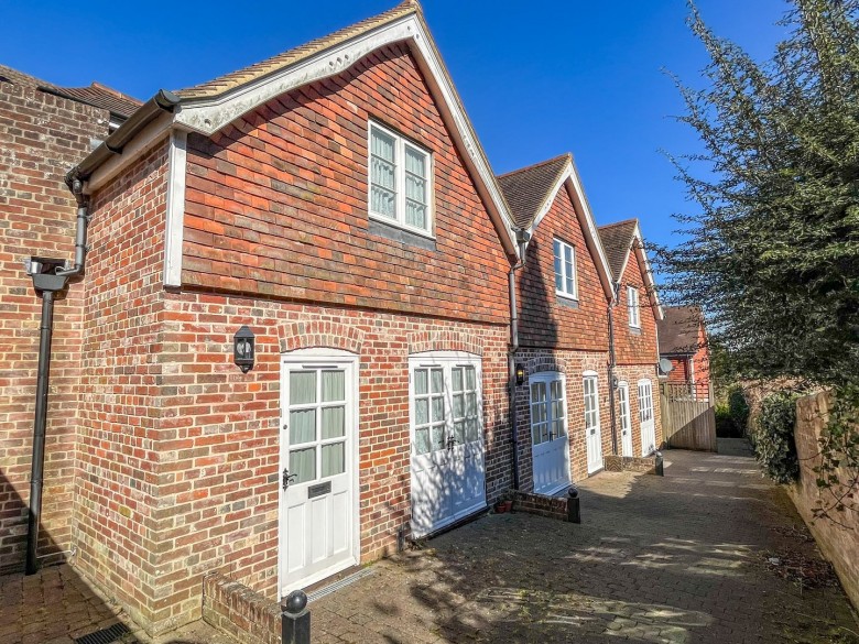 Click the photo for more details of High Street, Battle, East Sussex