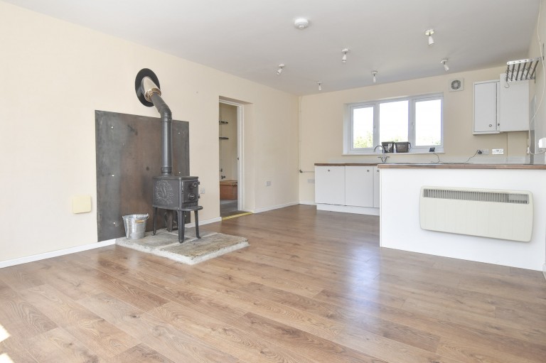 Images for Annexe and Paddock, Withy Road, East Huntspill, Highbridge, Somerset