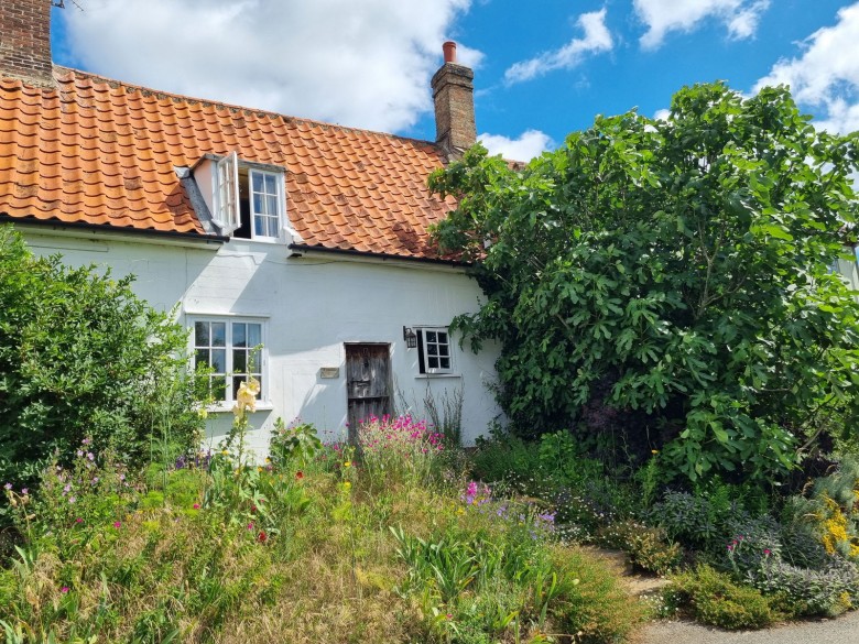 Click the photo for more details of Marlesford, Suffolk 