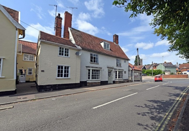 Click the photo for more details of Framlingham, Suffolk
