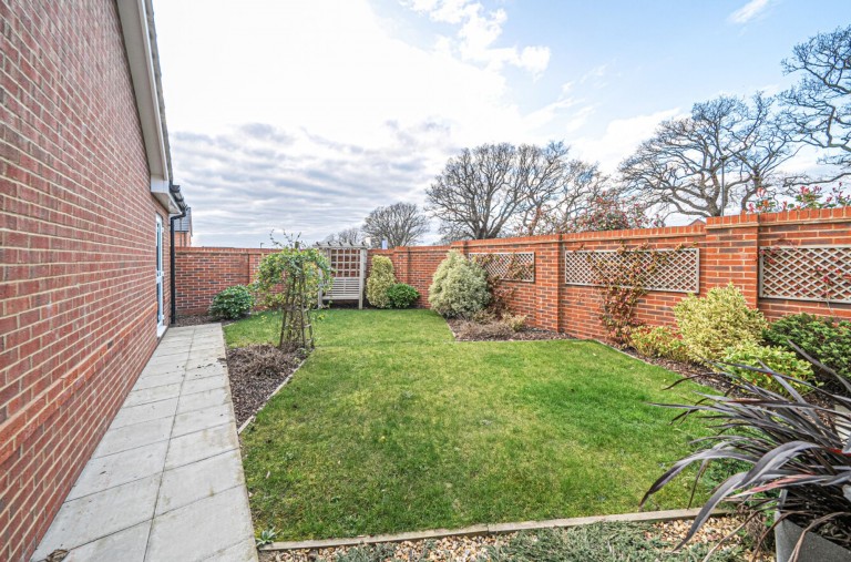 Images for Small Meadow, West Broyle, PO19