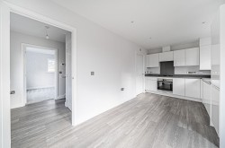 Images for Small Meadow, West Broyle, PO19