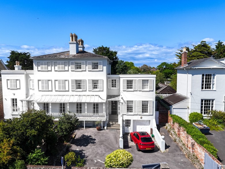 Click the photo for more details of Highfield, Lymington, SO41