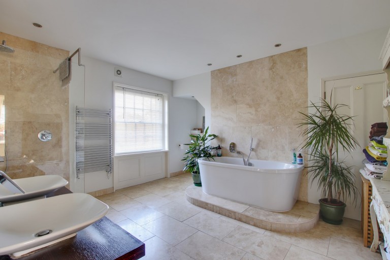 Images for Highfield, Lymington, SO41