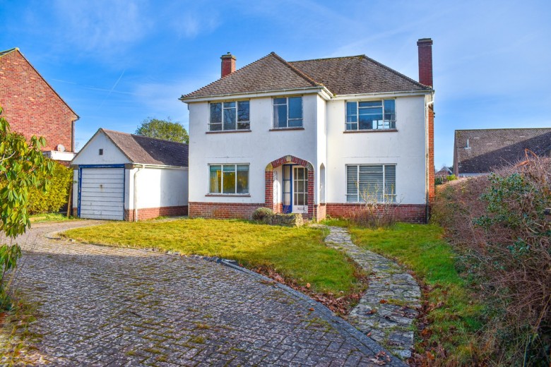 Click the photo for more details of Ramley Road, Lymington, SO41