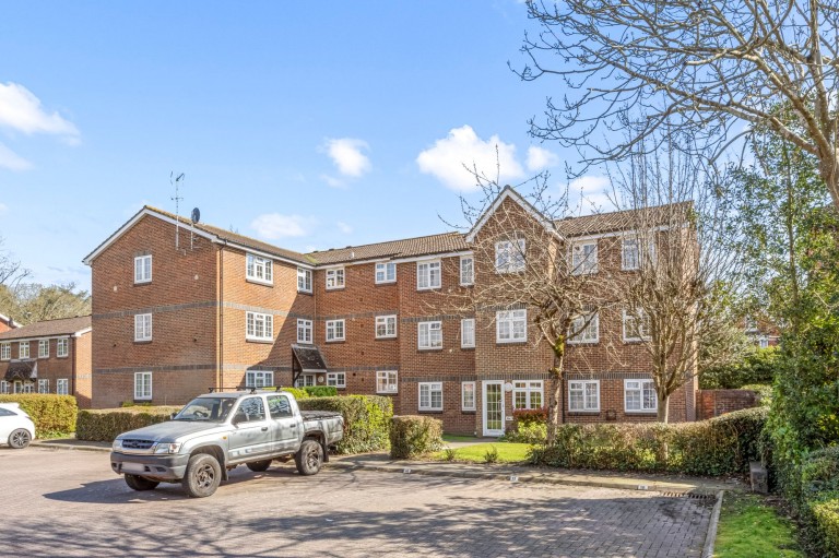 Images for Abbotsbury Court, Horsham, RH13