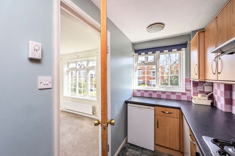 Images for Abbotsbury Court, Horsham, RH13