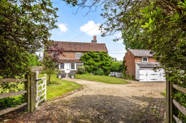 Images for Pound Lane, Mannings Heath, RH13