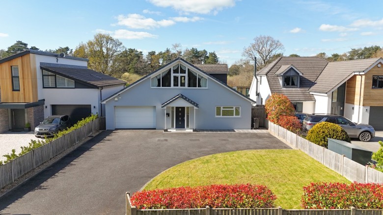 Click the photo for more details of Lions Lane, Ashley Heath, Ringwood, BH24