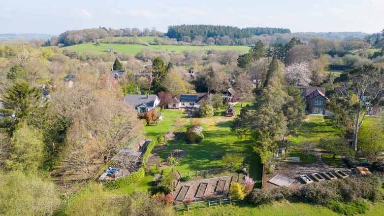 Click the photo for more details of Frogham Hill,  Stuckton, FORDINGBRIDGE, SP6