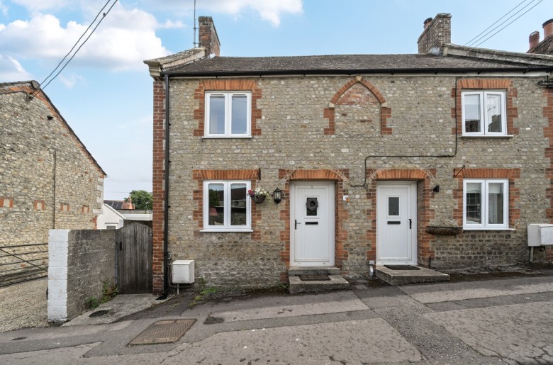 Click the photo for more details of Bread Street, Warminster, Wiltshire
