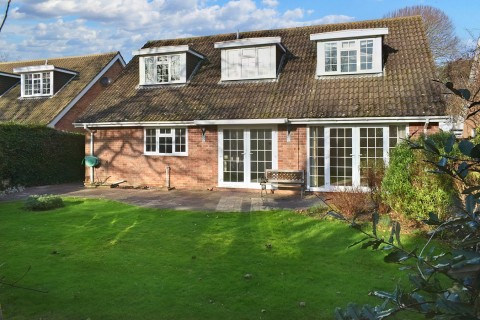Click the photo for more details of Manor Close, Milford on Sea, Lymington, SO41