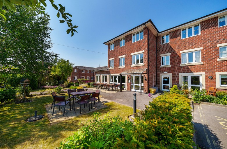 Click the photo for more details of Imber Court George Street, Warminster, Wiltshire