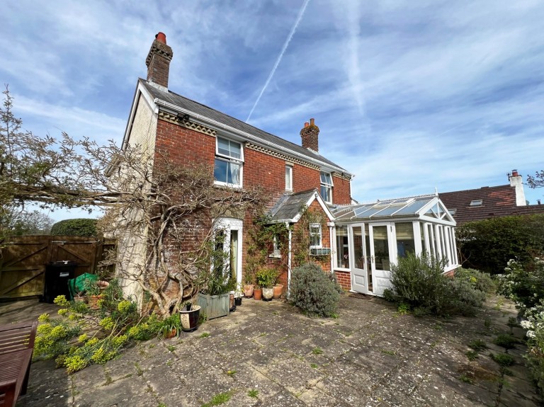 View Full Details for Tiptoe Road, New Milton, BH25