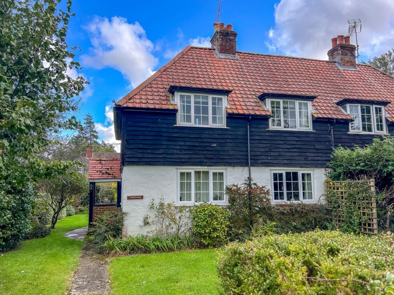 Images for Esdaile Lane, Burley, Ringwood, BH24