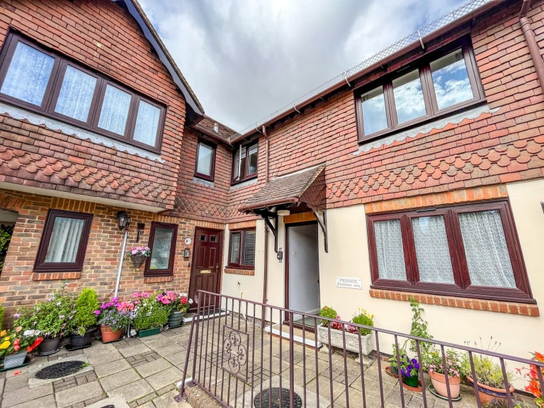 Images for St Martins Way, Battle, East Sussex