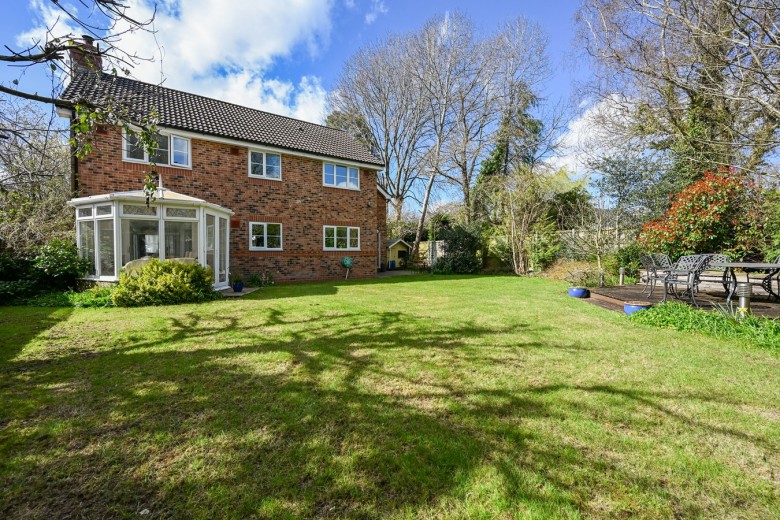 Click the photo for more details of Dymewood Road, Three Legged Cross, Wimborne, BH21