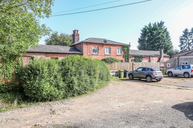 View Full Details for Vinehall Road, Robertsbridge, East Sussex