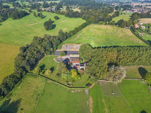 Click the photo for more details of Hisomley, Dilton Marsh, Wiltshire