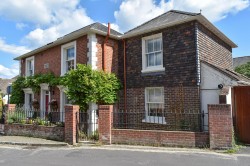 Images for 1 Grove Road, Lymington, SO41