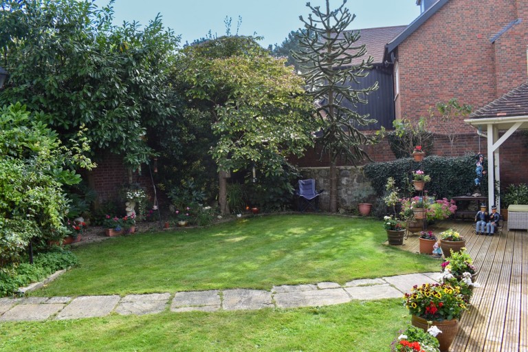 Images for 1 Grove Road, Lymington, SO41