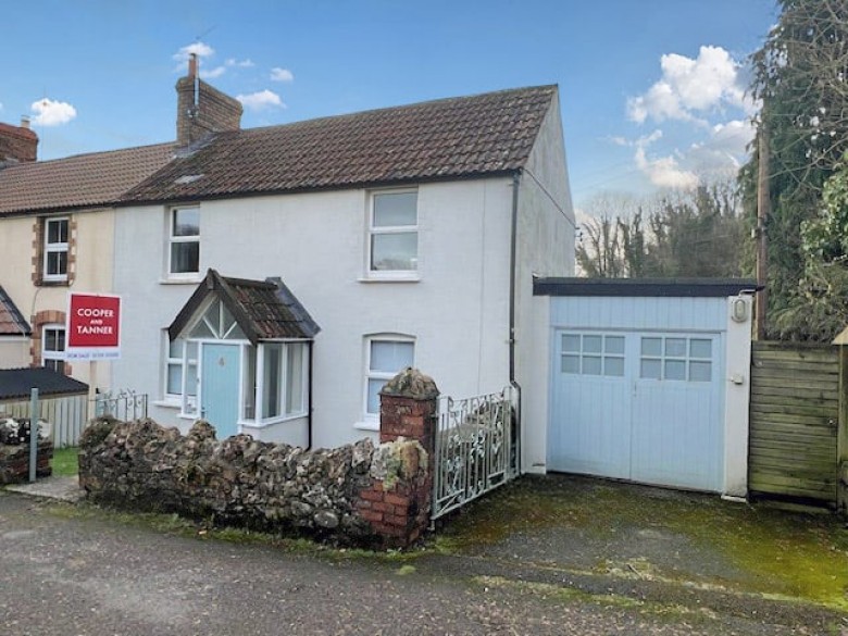 Click the photo for more details of Steeds Terrace, Benter, Somerset