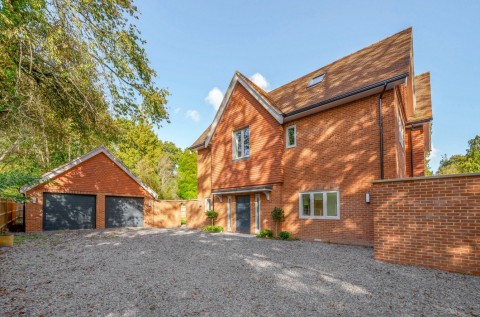 Click the photo for more details of Southdown Road, Shawford, Winchester, SO21