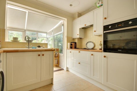 Click the photo for more details of Courtenay Place, Lymington, SO41