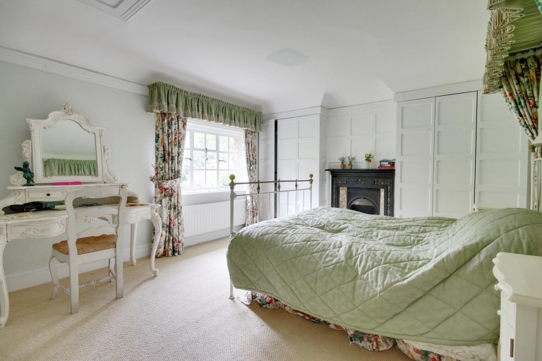 Images for Pinkney Lane, Bank, Lyndhurst, SO43