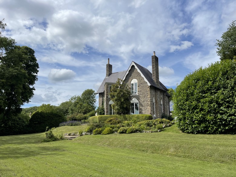 Click the photo for more details of Upper Vobster