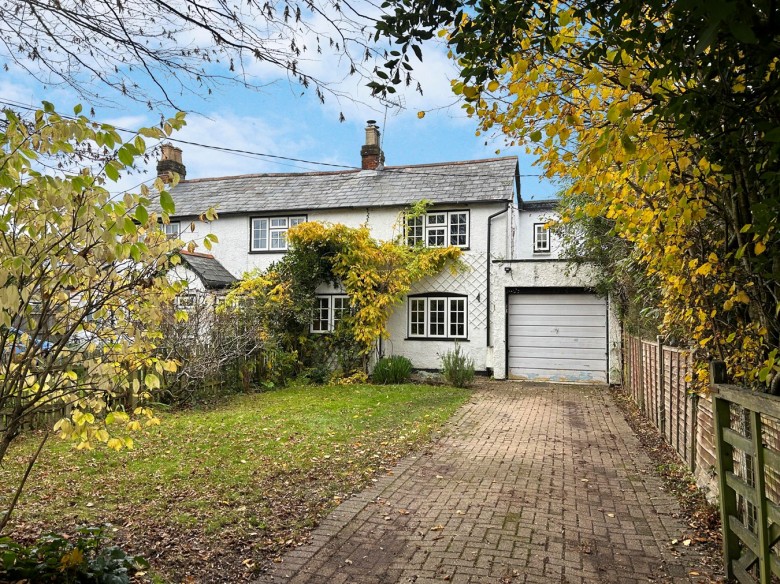 Click the photo for more details of Woodlands Road, Woodlands, Southampton, SO40