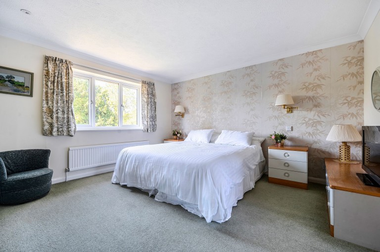 Images for High Meadow, Cocking, GU29